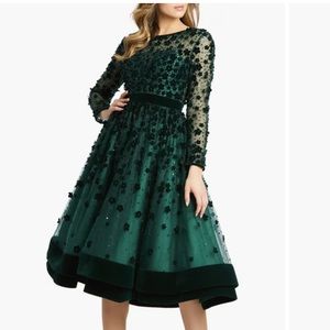 Mac Duggal Fit Flare Green Velvet Dress Size 4